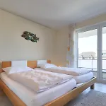 Nordico, 7 *